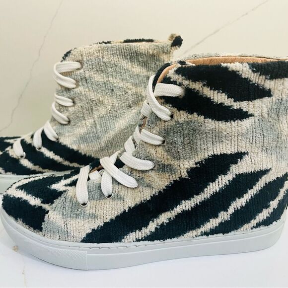 Elysian Silk Velvet Ice Blue Chevon High Tops - Picture 3 of 14